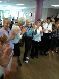 Danses et musique avec les Petits Frères des Pauvres @ Salle Châteaubriand